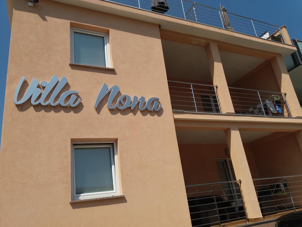 אומאג Apartments Villa Nona מראה חיצוני תמונה